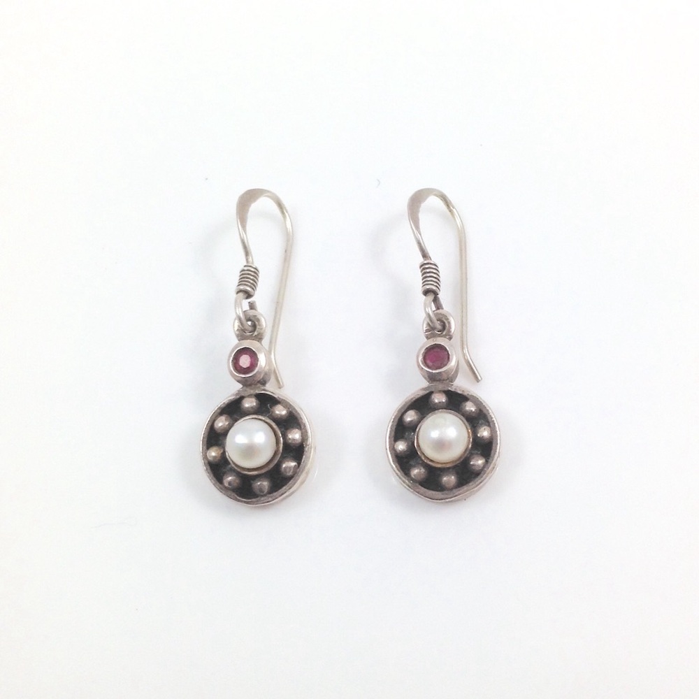 Vintage Sterling Silver Pearl Earrings